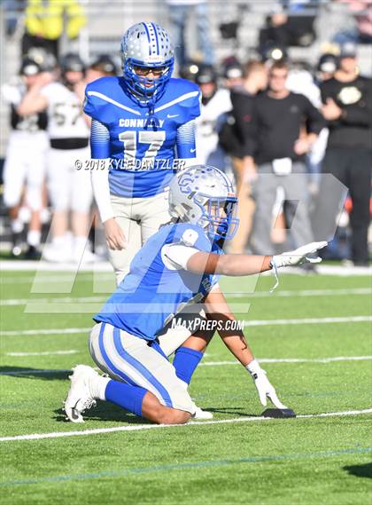 Thumbnail 2 in Connally vs. Pleasant Grove (UIL 4A Division 2 Region 2 Area) photogallery.