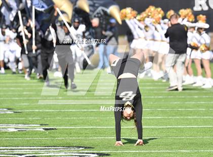 Thumbnail 2 in Connally vs. Pleasant Grove (UIL 4A Division 2 Region 2 Area) photogallery.