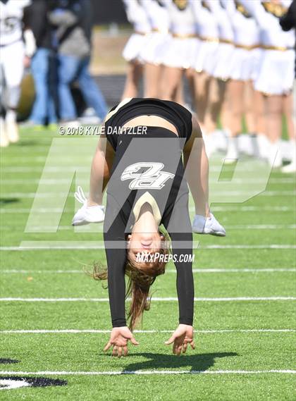Thumbnail 3 in Connally vs. Pleasant Grove (UIL 4A Division 2 Region 2 Area) photogallery.