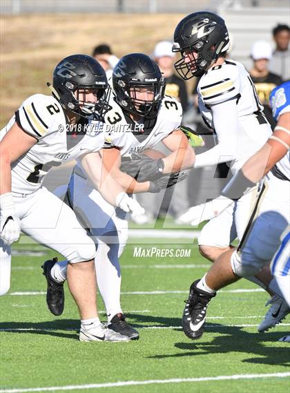 Thumbnail 3 in Connally vs. Pleasant Grove (UIL 4A Division 2 Region 2 Area) photogallery.