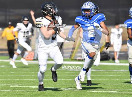 Thumbnail 1 in Connally vs. Pleasant Grove (UIL 4A Division 2 Region 2 Area) photogallery.