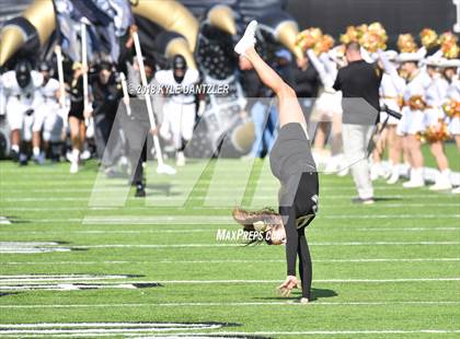 Thumbnail 1 in Connally vs. Pleasant Grove (UIL 4A Division 2 Region 2 Area) photogallery.