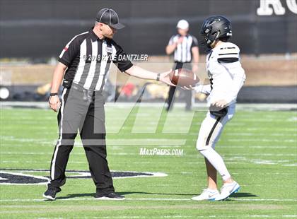 Thumbnail 3 in Connally vs. Pleasant Grove (UIL 4A Division 2 Region 2 Area) photogallery.