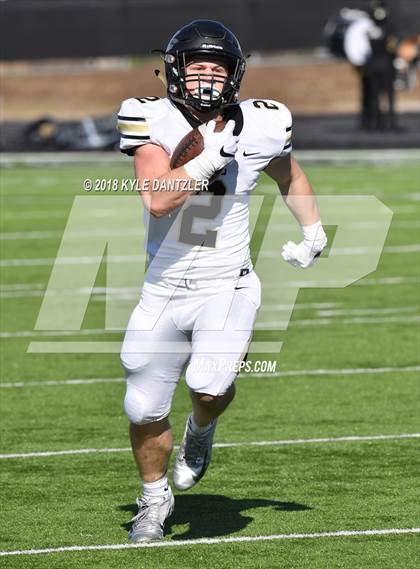 Thumbnail 2 in Connally vs. Pleasant Grove (UIL 4A Division 2 Region 2 Area) photogallery.