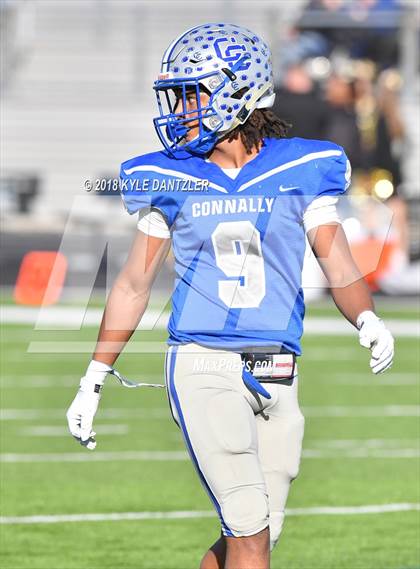 Thumbnail 1 in Connally vs. Pleasant Grove (UIL 4A Division 2 Region 2 Area) photogallery.
