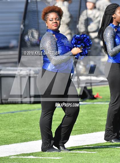 Thumbnail 1 in Connally vs. Pleasant Grove (UIL 4A Division 2 Region 2 Area) photogallery.