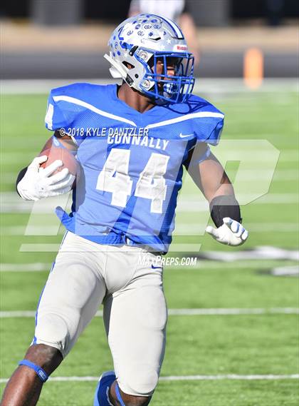 Thumbnail 1 in Connally vs. Pleasant Grove (UIL 4A Division 2 Region 2 Area) photogallery.