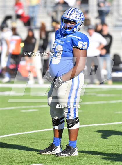 Thumbnail 2 in Connally vs. Pleasant Grove (UIL 4A Division 2 Region 2 Area) photogallery.