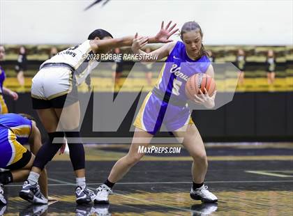 Thumbnail 1 in Venus vs. Kaufman (Kaufman Holiday Tournament) photogallery.