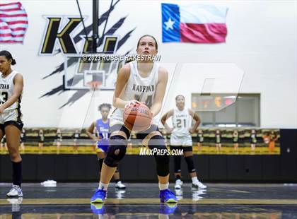 Thumbnail 3 in Venus vs. Kaufman (Kaufman Holiday Tournament) photogallery.