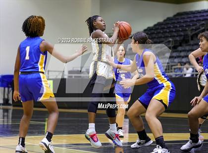 Thumbnail 2 in Venus vs. Kaufman (Kaufman Holiday Tournament) photogallery.