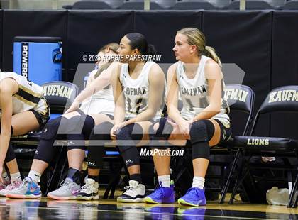 Thumbnail 2 in Venus vs. Kaufman (Kaufman Holiday Tournament) photogallery.
