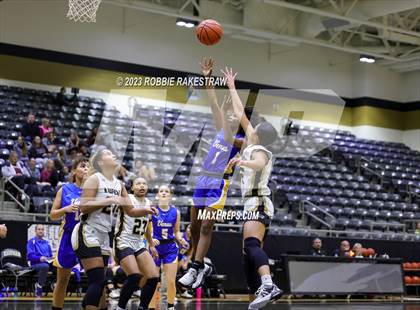 Thumbnail 1 in Venus vs. Kaufman (Kaufman Holiday Tournament) photogallery.