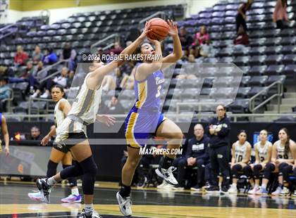 Thumbnail 1 in Venus vs. Kaufman (Kaufman Holiday Tournament) photogallery.