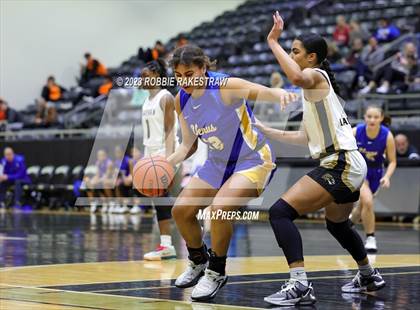 Thumbnail 2 in Venus vs. Kaufman (Kaufman Holiday Tournament) photogallery.