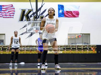 Thumbnail 3 in Venus vs. Kaufman (Kaufman Holiday Tournament) photogallery.