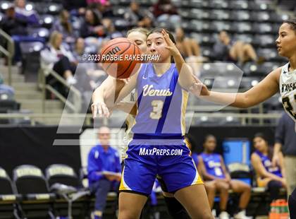 Thumbnail 1 in Venus vs. Kaufman (Kaufman Holiday Tournament) photogallery.
