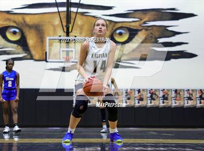 Thumbnail 3 in Venus vs. Kaufman (Kaufman Holiday Tournament) photogallery.