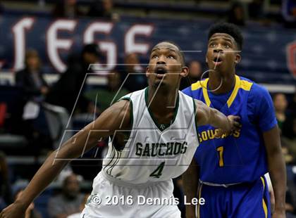 Thumbnail 2 in Newark Memorial vs. El Cerrito (CIF NCS D2 Final) photogallery.