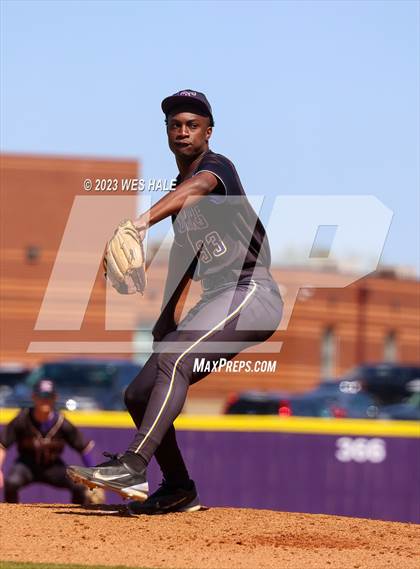 Thumbnail 3 in Center Hill @ DeSoto Central photogallery.