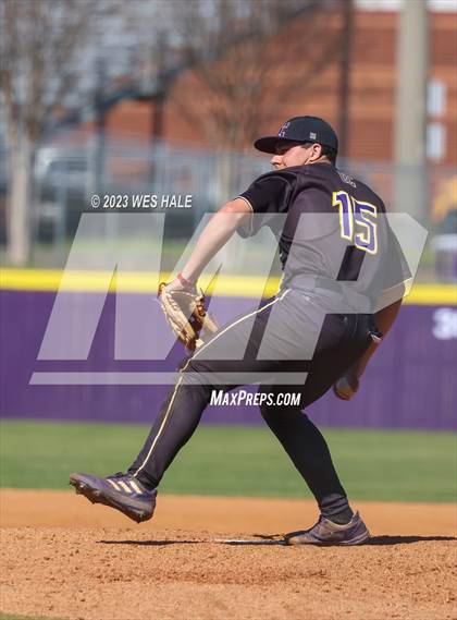 Thumbnail 1 in Center Hill @ DeSoto Central photogallery.