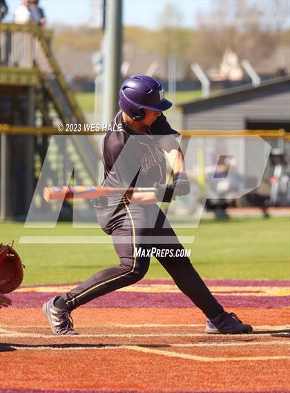 Thumbnail 1 in Center Hill @ DeSoto Central photogallery.