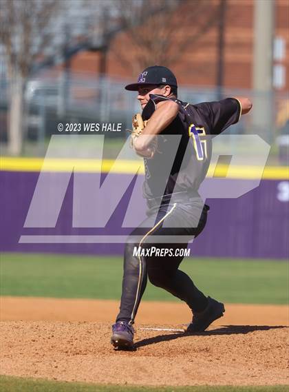 Thumbnail 3 in Center Hill @ DeSoto Central photogallery.