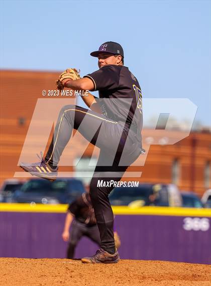 Thumbnail 2 in Center Hill @ DeSoto Central photogallery.
