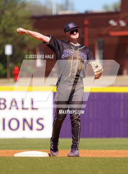 Thumbnail 1 in Center Hill @ DeSoto Central photogallery.