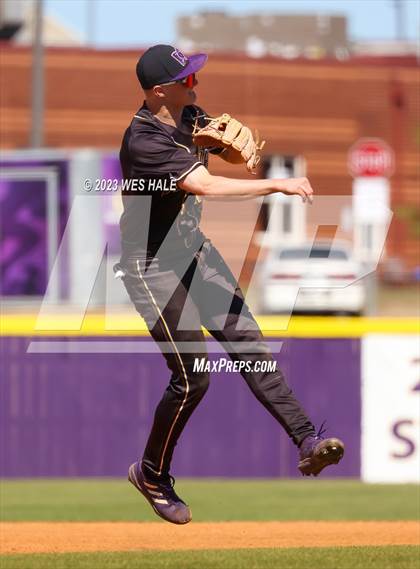 Thumbnail 3 in Center Hill @ DeSoto Central photogallery.