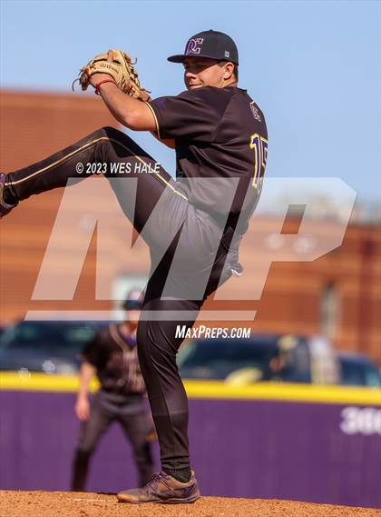 Thumbnail 3 in Center Hill @ DeSoto Central photogallery.