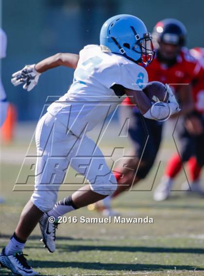Thumbnail 2 in Arleta vs Carson  photogallery.