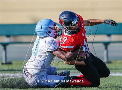 Thumbnail 1 in Arleta vs Carson  photogallery.