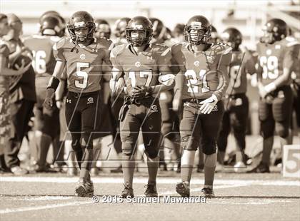 Thumbnail 2 in Arleta vs Carson  photogallery.