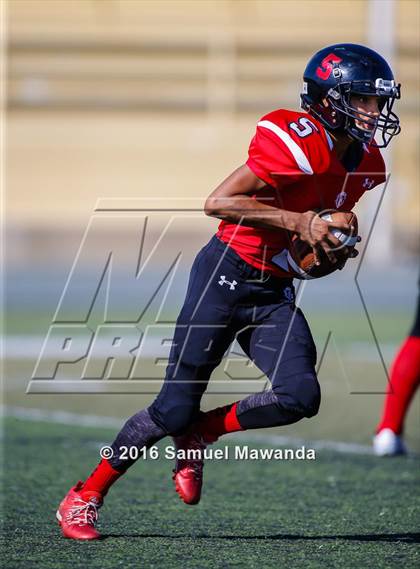 Thumbnail 2 in Arleta vs Carson  photogallery.