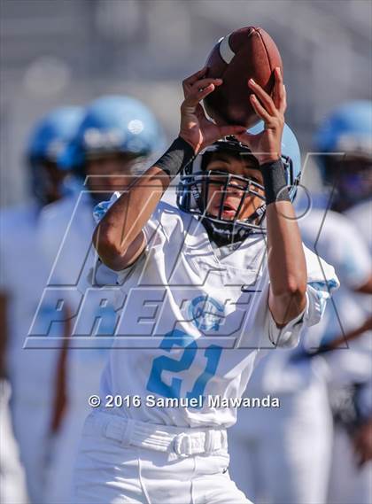 Thumbnail 1 in Arleta vs Carson  photogallery.