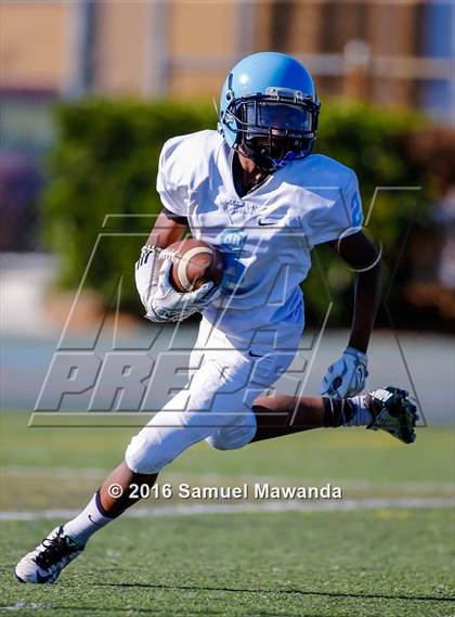 Thumbnail 3 in Arleta vs Carson  photogallery.