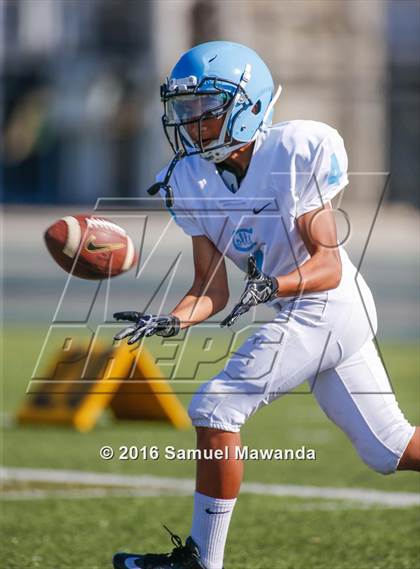 Thumbnail 1 in Arleta vs Carson  photogallery.