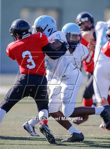 Thumbnail 1 in Arleta vs Carson  photogallery.