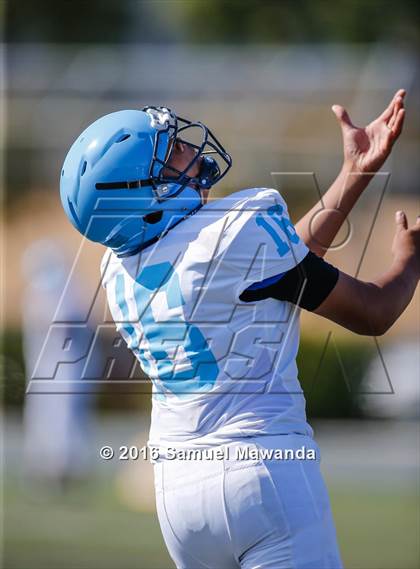 Thumbnail 2 in Arleta vs Carson  photogallery.