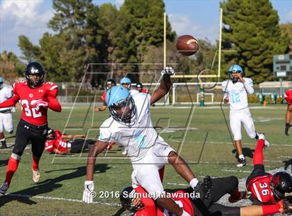Thumbnail 2 in Arleta vs Carson  photogallery.
