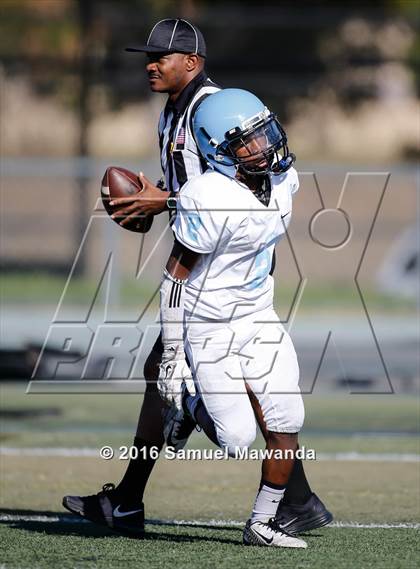Thumbnail 3 in Arleta vs Carson  photogallery.