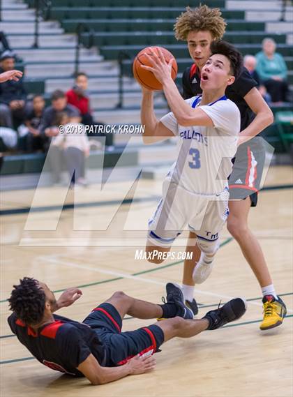 Thumbnail 3 in Thunder Mountain vs. Cleveland  (Tournament of Champions) photogallery.