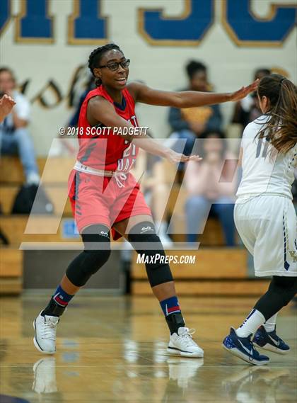 Thumbnail 1 in Great Oak @ Vista Murrieta photogallery.