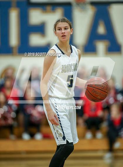 Thumbnail 1 in Great Oak @ Vista Murrieta photogallery.