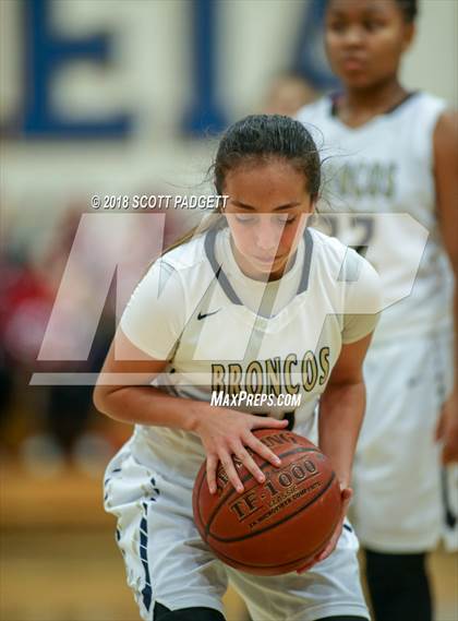 Thumbnail 1 in Great Oak @ Vista Murrieta photogallery.