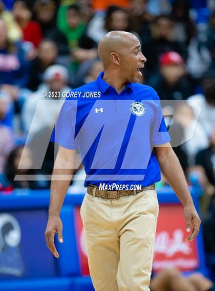 Thumbnail 3 in Newton vs Grayson (GHSA 7A Region 4 Final) photogallery.