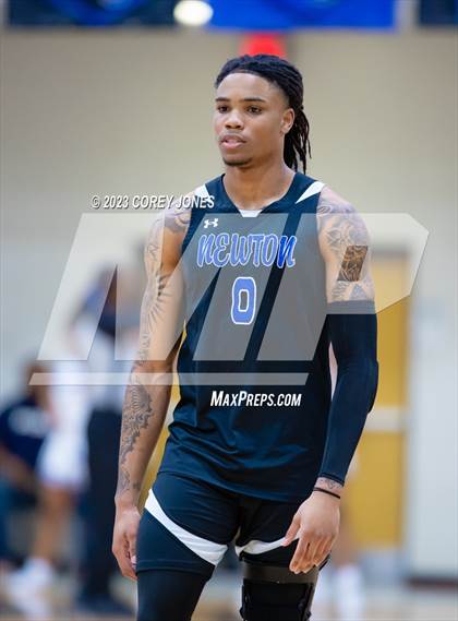 Thumbnail 1 in Newton vs Grayson (GHSA 7A Region 4 Final) photogallery.