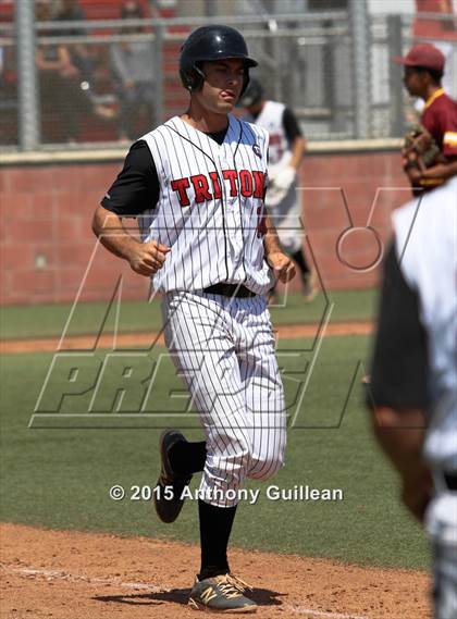 Thumbnail 2 in San Clemente vs Long Beach Wilson (Boras Classic South Bracket) photogallery.