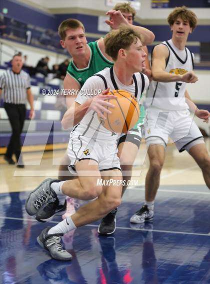 Thumbnail 2 in Cottonwood vs. Provo (Tournament of Champions) photogallery.